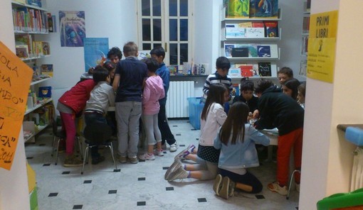 Savona: "Una notte i libri in biblioteca..."