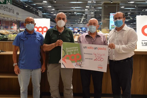 Dai Soci di Coop Liguria 9.000 pasti alle associazioni del territorio: 1.800 nel savonese Dai Soci di Coop Liguria 9.000 pasti alle associazioni del territorio: 1.800 nel savonese