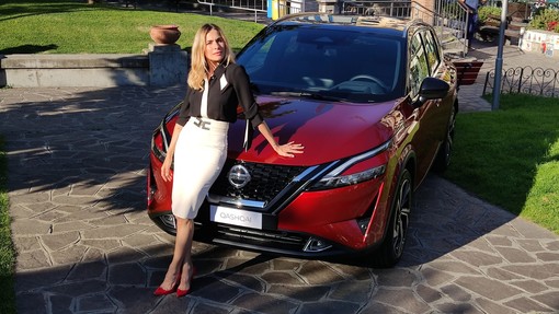 Rivierauto Galvagno Spa sceglie Alassio ed Eleonora Pedron per il lancio del nuovo Nissan Qashqai: "Elegante, sportivo, bello" (FOTO e VIDEO) Rivierauto Galvagno Spa sceglie Alassio ed Eleonora Pedron per il lancio del nuovo Nissan Qashqai: "Elegante, sportivo, bello" (FOTO e VIDEO)