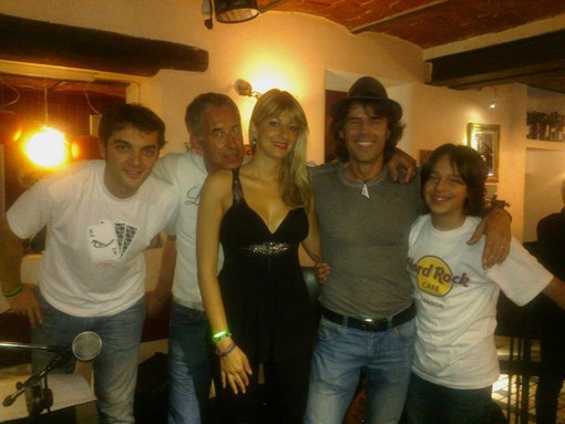 La band valbormidese Nameless in concerto a Montezemolo La band valbormidese Nameless in concerto a Montezemolo