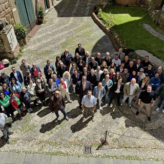 Albenga 2024, al San Carlo la presentazione delle cinque liste a sostegno di Nicola Podio: "Orgoglioso di questa squadra"