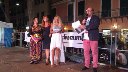 Loano, alla "Notte Rosa" uno speciale riconoscimento per Marta Gargiulo (FOTO)