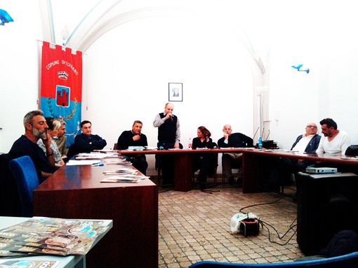 Presentata a Toirano la lista "Non solo Centro" di Roberto Bianco