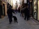 Attenti alla truffa ad Alassio: un uomo si aggira per negozi chiedendo denaro per una manifestazione Attenti alla truffa ad Alassio: un uomo si aggira per negozi chiedendo denaro per una manifestazione
