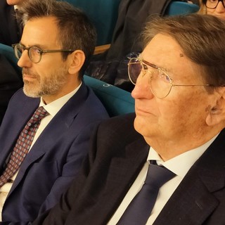 Il patto tra Università e Camera di Commercio suggella il corso di laurea "Scienze e culture agroalimentari del Mediterraneo" (video) Il patto tra Università e Camera di Commercio suggella il corso di laurea "Scienze e culture agroalimentari del Mediterraneo" (video)
