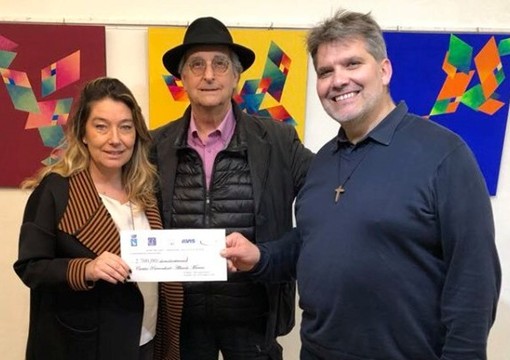 Albissola: con "Fish Art" raccolti 2700 euro per la Caritas Albissola: con "Fish Art" raccolti 2700 euro per la Caritas