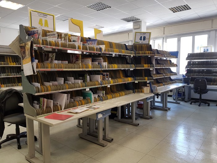 Parte oggi la "rivoluzione" in Poste Italiane: consegna anche al pomeriggio il nuovo servizio di recapito
