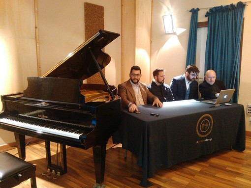 "Natale al San Carlo": musica di altissimo livello ad Albenga (FOTO e VIDEO) "Natale al San Carlo": musica di altissimo livello ad Albenga (FOTO e VIDEO)