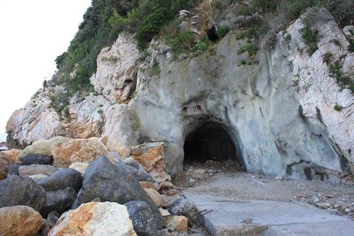 Domenica a Noli "A spasso nel tempo": dal Paleozoico ad oggi