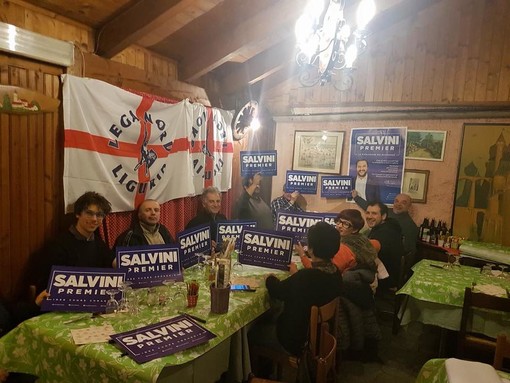 Pontinvrea, è nato il gruppo "Noi che vogliamo Matteo Salvini a Palazzo Chigi" Pontinvrea, è nato il gruppo "Noi che vogliamo Matteo Salvini a Palazzo Chigi"