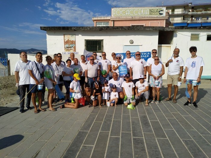Il 15 luglio ritorna a Savona "No mozziconi allo Scaletto" Il 15 luglio ritorna a Savona "No mozziconi allo Scaletto"