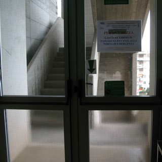 Morte di Piero Cervetto (Nuovo Psi) sulle scale del San Paolo: il vicesindaco di Savona Caviglia non dichiara ma precisa