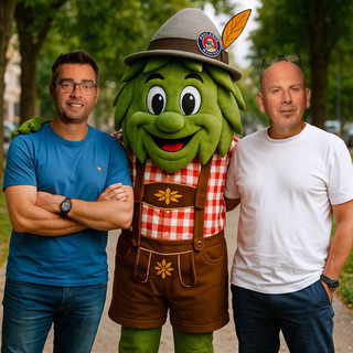 Il grande ritorno dell’Oktoberfest Cuneo 2025 comincia dalla nascita della mascotte “Luppolo”