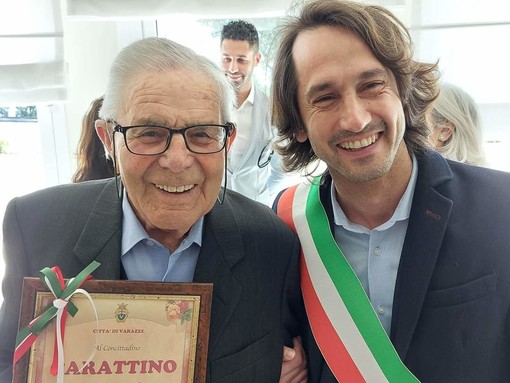 Antonio "Tonitto" Carattino con Luigi Pierfederici, sindaco di Varazze Antonio "Tonitto" Carattino con Luigi Pierfederici, sindaco di Varazze