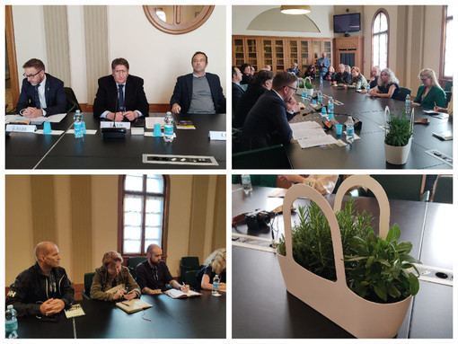 Olioliva: food blogger, giornalisti e influencer da tutta Europa "per promuovere Imperia e le eccellenze del territorio" (FOTO) Olioliva: food blogger, giornalisti e influencer da tutta Europa "per promuovere Imperia e le eccellenze del territorio" (FOTO)