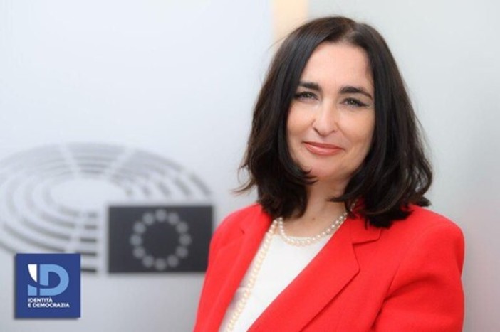 Gianna Gancia sulla tragedia al largo della Tunisia: "L'Europa non può voltarsi" Gianna Gancia sulla tragedia al largo della Tunisia: "L'Europa non può voltarsi"