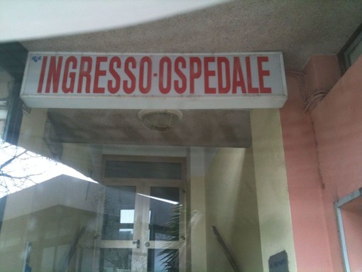 Il sindaco Guarnieri accusa Burlando: "I profughi nell'ex Ospedale, solo un'elargizione economica alla societa' A.r.t.e. di Savona"