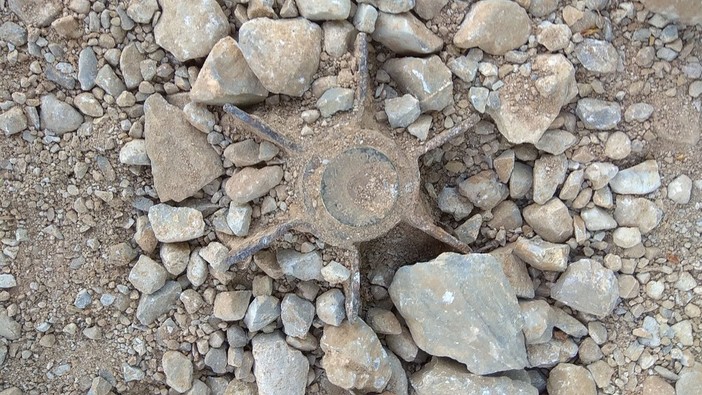 Arnasco, ritrovato ordigno bellico in località Colle Bassa Arnasco, ritrovato ordigno bellico in località Colle Bassa