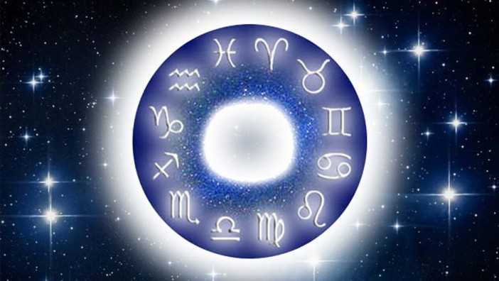 Cosa dicono le stelle: l'oroscopo di Corinne dal 23 al 30 dicembre