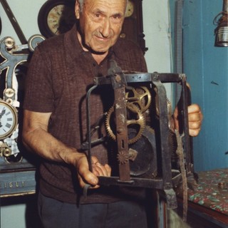Tovo, ritrovato dopo 82 anni l'orologio Bergallo spedito in Patagonia
