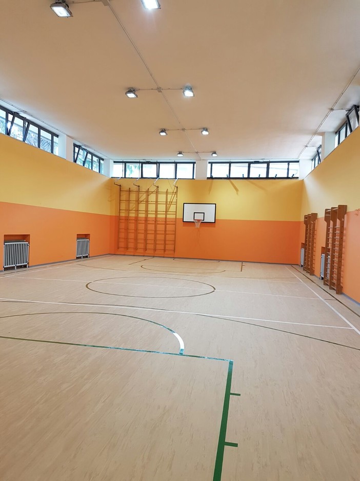 Alassio, terminato il restyling del plesso scolastico di Via Neghelli Alassio, terminato il restyling del plesso scolastico di Via Neghelli