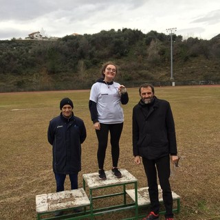 Campionato invernale di lanci. A Boissano brillano Davide Costa, Ilaria Marasso e Denis Canepa