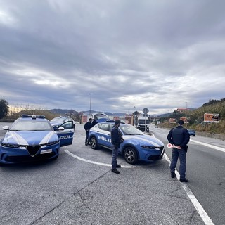 Savona, irruzione al S.E.R.D. e aggressione ai poliziotti: arrestato un 38enne