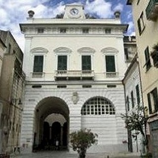 A Savona la manifestazione anti omofobia "Ma che paura questa favola!”
