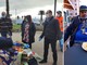 Porter, il clochard sempre sorridente di Andora convinto dal sindaco a farsi aiutare: “Non è ammissibile che possa vivere così” Porter, il clochard sempre sorridente di Andora convinto dal sindaco a farsi aiutare: “Non è ammissibile che possa vivere così”