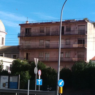 Ceriale, nella foto Palazzo Pesce