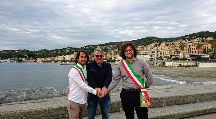 Varazze e Stella, un patto di collaborazione suggellato dalla Regione con il consigliere Bozzano Varazze e Stella, un patto di collaborazione suggellato dalla Regione con il consigliere Bozzano