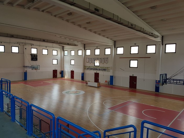 Albenga, iniziati i lavori che andranno a completare il rifacimento del Palamarco