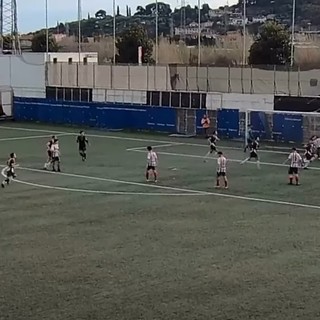 Calcio, Promozione. Il Pontelungo ritrova la vittoria contro il Ca' de Rissi: i gol della vittoria granata per 2-0 (VIDEO)
