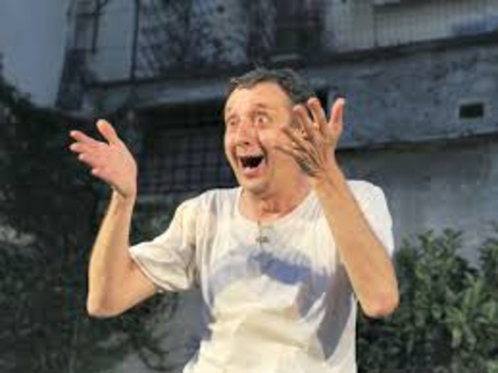 Cerialoe: al Teatro Peagna, Mauro Pirovano in Bacci Musso u cunta l'Amleto