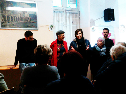 Tiziana Cileto a Finalborgo: "Vi daremo un Borgo di nuovo vivo, non una Eurodisneyland abbandonata" (FOTO e VIDEO)