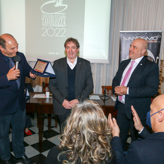 All'azienda "Albenga in tavola" la targa "Custodi del Territorio" promossa dall'associazione ristoranti della Tavolozza