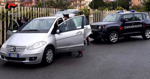 Dalla casa laboratorio di Ceriale allo spaccio ad Albenga: arrestati dai carabinieri due giovani pusher marocchini