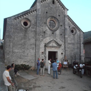 Mostra fotografica "Memorie ed immagini" nella chiesa medioevale di San Sebastiano a Perti