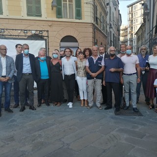 Comunali 2021, "Savona Popolare" scende ufficialmente in campo: presentati i 32 della lista per Versace sindaco