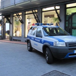 Alassio potenzia i servizi della Polizia Locale: operativi fino all’1.30 di notte e controlli capillari