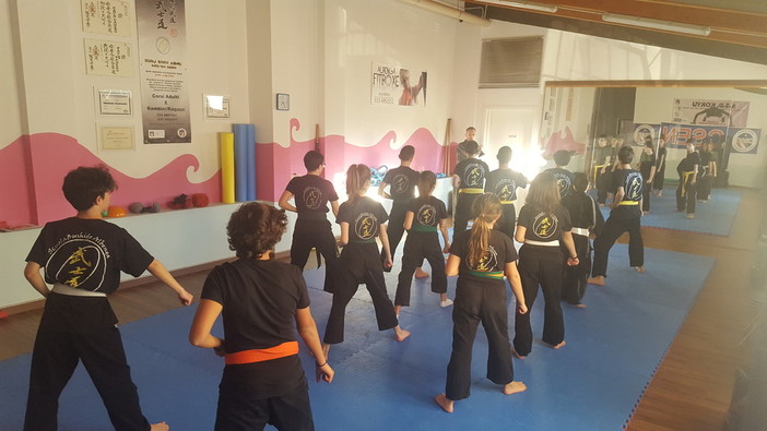 Grande festa ad Albenga per i cinque anni della scuola Bushido