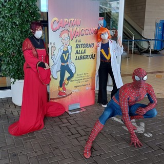 Vaccino Covid dai 5 agli 11 anni, via alle somministrazioni al Palacrociere di Savona. Frumento (Asl2): “Famiglie sensibili nel vaccinare i propri figli” (FOTO e VIDEO)