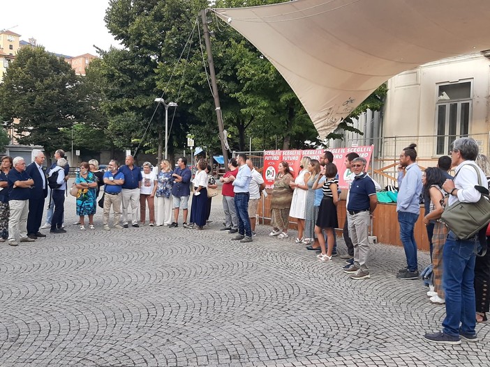 La presentazione della lista Pd-Articolo Uno a sostegno di Marco Russo La presentazione della lista Pd-Articolo Uno a sostegno di Marco Russo