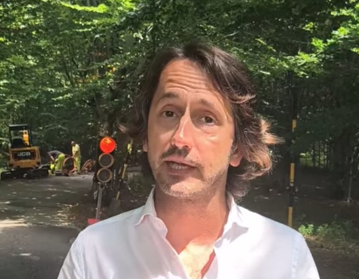 Lavori della fibra sulla strada che porta al Monte Beigua: verrà asfaltato tutto il tratto a partire dalle 'Casermette' Lavori della fibra sulla strada che porta al Monte Beigua: verrà asfaltato tutto il tratto a partire dalle 'Casermette'