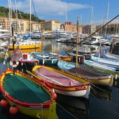 Nizza, l’Assunta torna sul mare: processione, pointus e messa al Porto