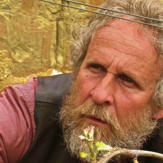 Ortovero, Pino Petruzzelli porta in scena lo spettacolo a ''chilometro zero''