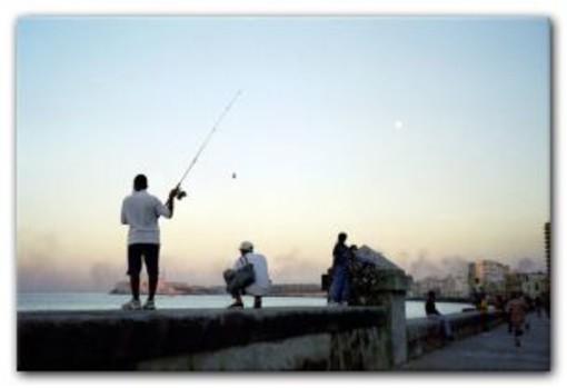 Gara di pesca a Varazze con canna da riva alla Lega Navale Italiana Gara di pesca a Varazze con canna da riva alla Lega Navale Italiana