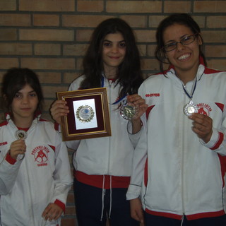 "Il colore rosa mette in luce la Portuali Savona Lotta"