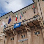 Loano, al via le gare per le spiagge. Il sindaco: "Vogliamo governare il litorale con regole chiare"