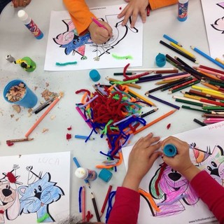 Pomeriggi in libreria, al Mondadori Bookstore va in scena una "Festa di Carnevale"